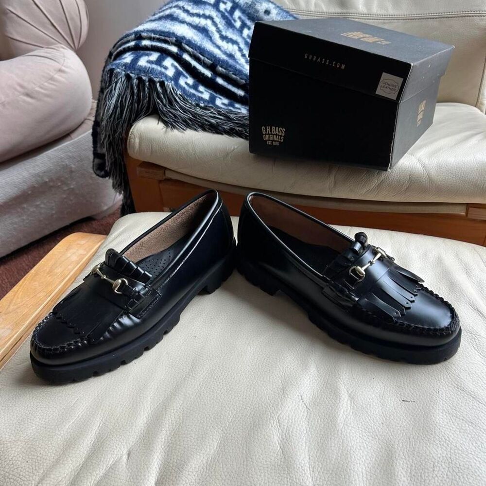 NIB G.H. Bass Lianna Kiltie Lug Loafers Black Size 10 - Picture 3 of 8